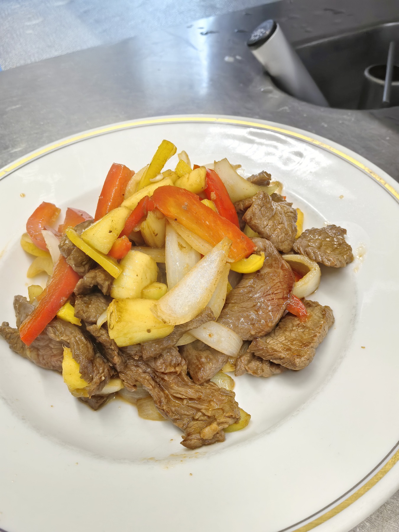 YAO MASTER in a Swiss restaurant kitchen